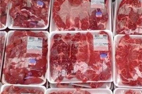 گوشت گرم و منجمد وارداتی در استان زنجان توزیع می گردد