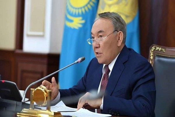 رئیس جمهوری قزاقستان کناره گیری کرد، رئیس سنا جانشین موقت شد